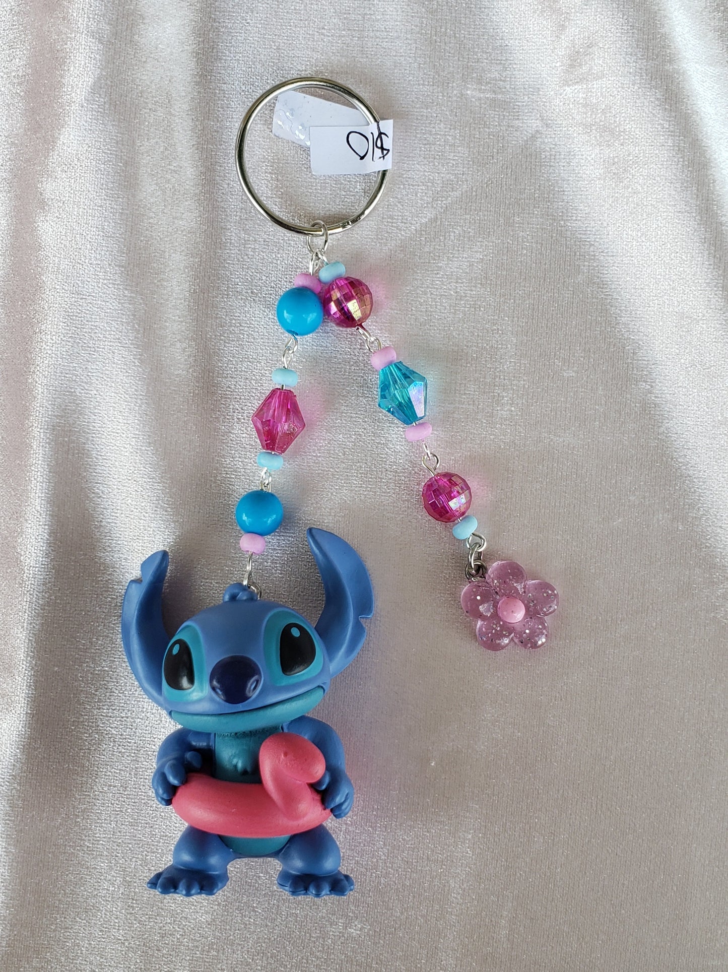 Pool party Stitch Keychain 💖